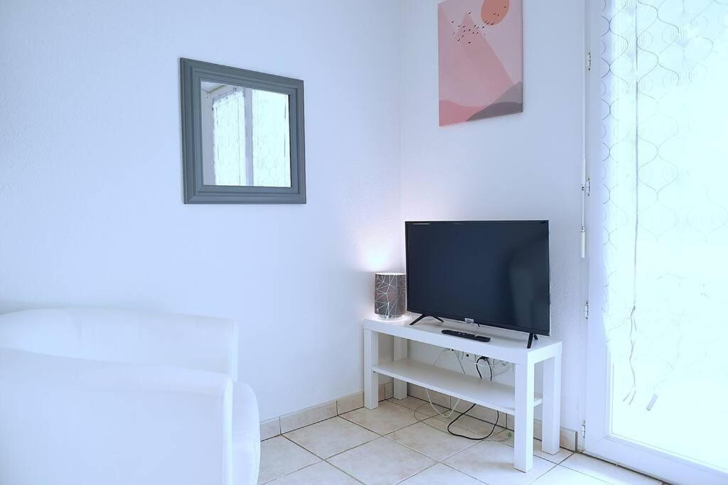 Leguevin Studio Fonctionnel A Proximite De Toulouse מראה חיצוני תמונה